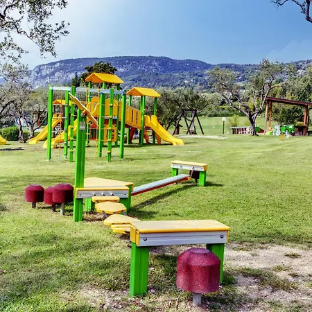 Poiano Aparthotel 3*