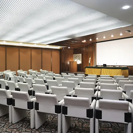 Poiano Aparthotel 3*