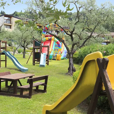 Poiano 아파트호텔 가르다