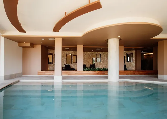 מלון דירות Poiano 3*