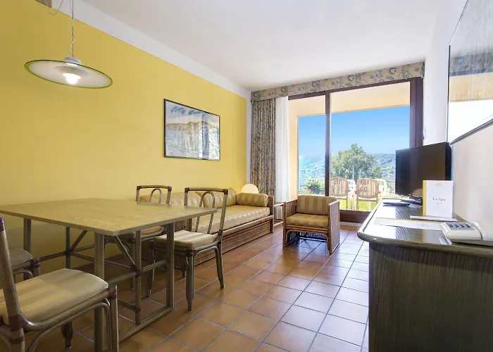 Poiano מלון דירות 3*