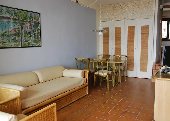 מלון דירות Poiano 3*