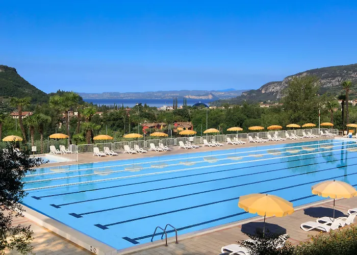 מלון דירות Poiano