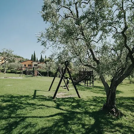 Lejlighedshotel Poiano Garda 3*