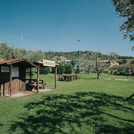 Lejlighedshotel Poiano Garda 3*
