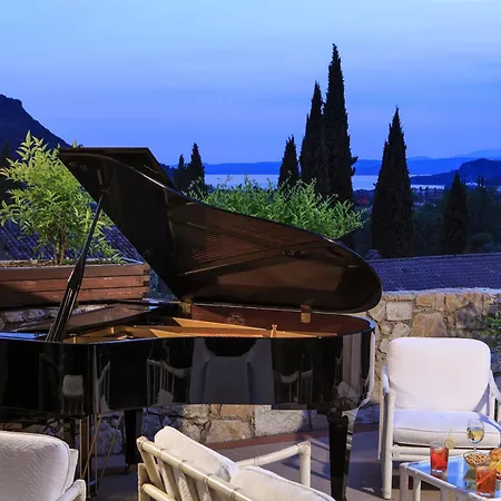 Lejlighedshotel Poiano Garda