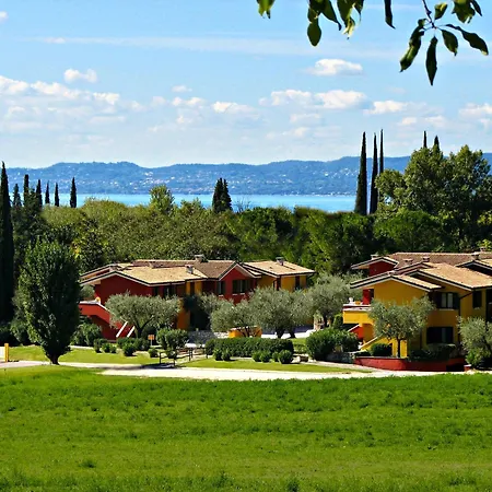 Lejlighedshotel Poiano Garda 3*